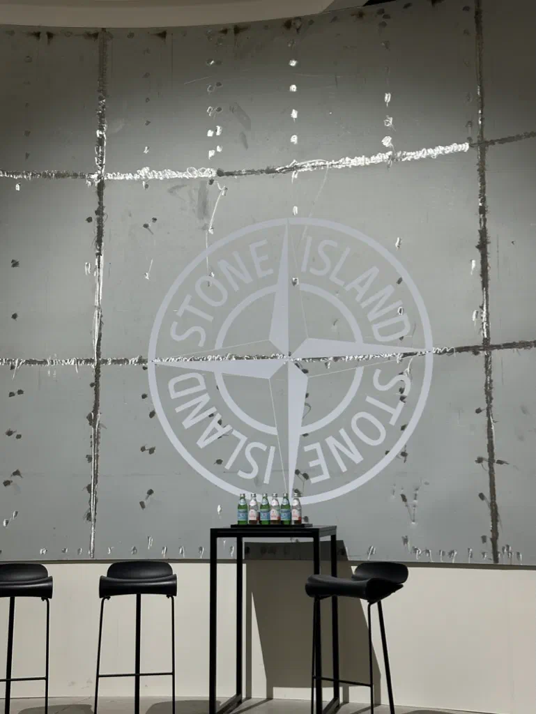 Stone Island 전면